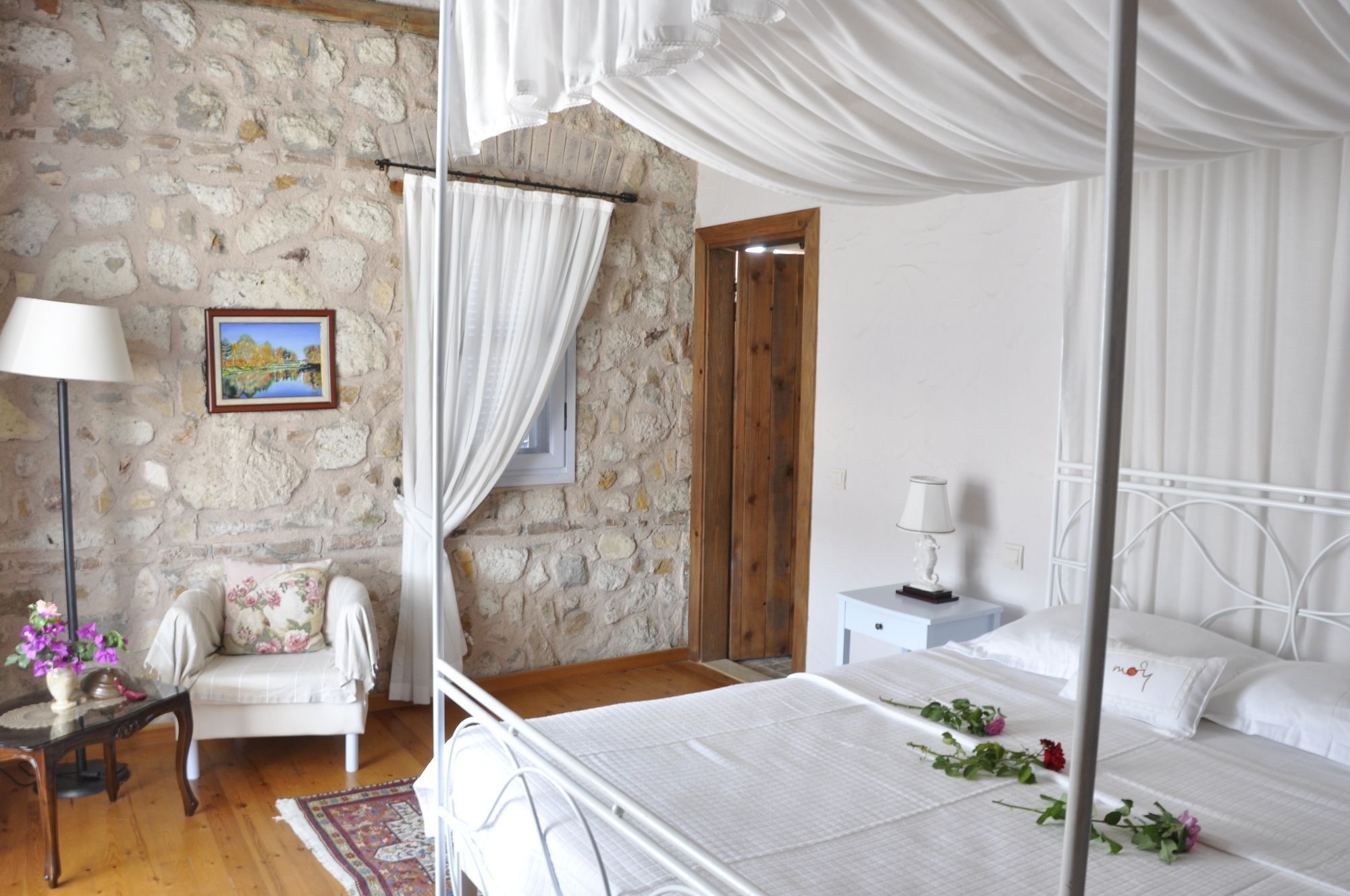 Moy Hotel ألاتشاتي المظهر الخارجي الصورة